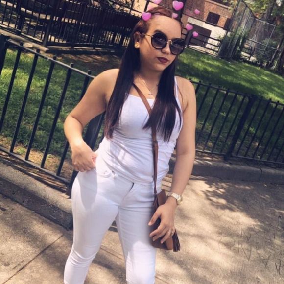 Meet your Posher, Yanelki - Picture 1 of 1